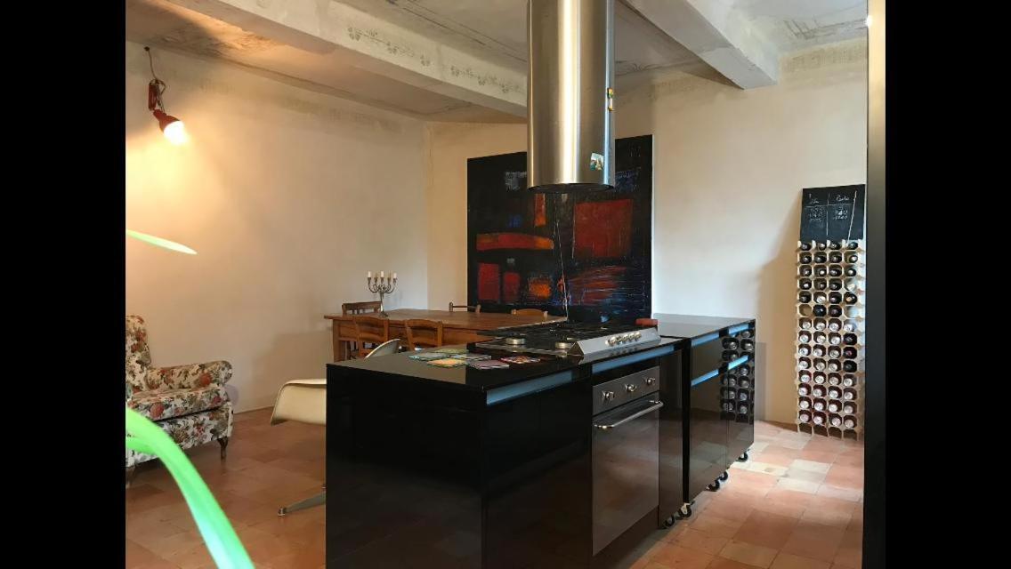 Casa Luminosa Con Giardino In Centro Storico Daire Reggio Emilia Dış mekan fotoğraf